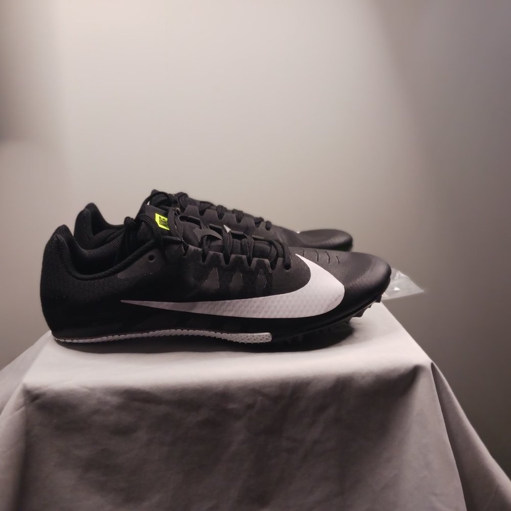 mens size 9 track spikes